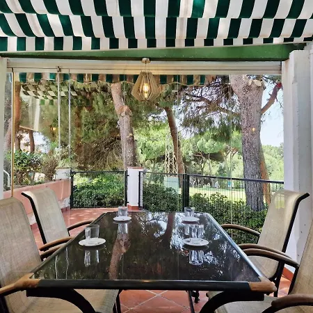 Апартаменты Golf & Escape