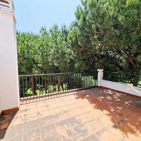 Golf & Escape Апартаменты *