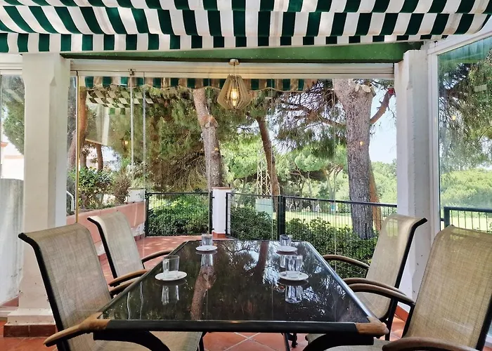 아파트 Golf & Escape