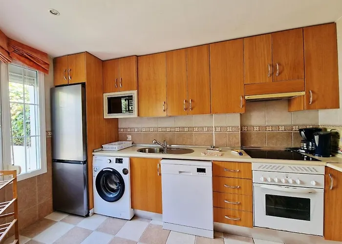 Golf & Escape 아파트