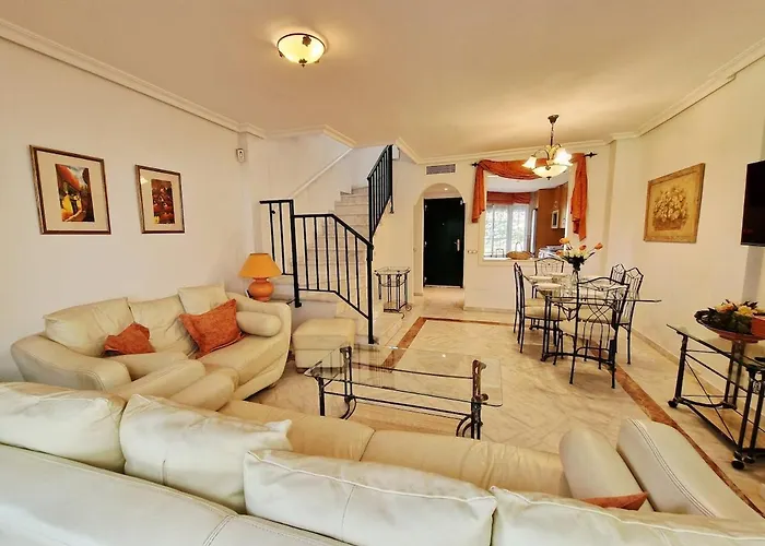 아파트 Golf & Escape