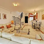 Apartment Golf & Escape